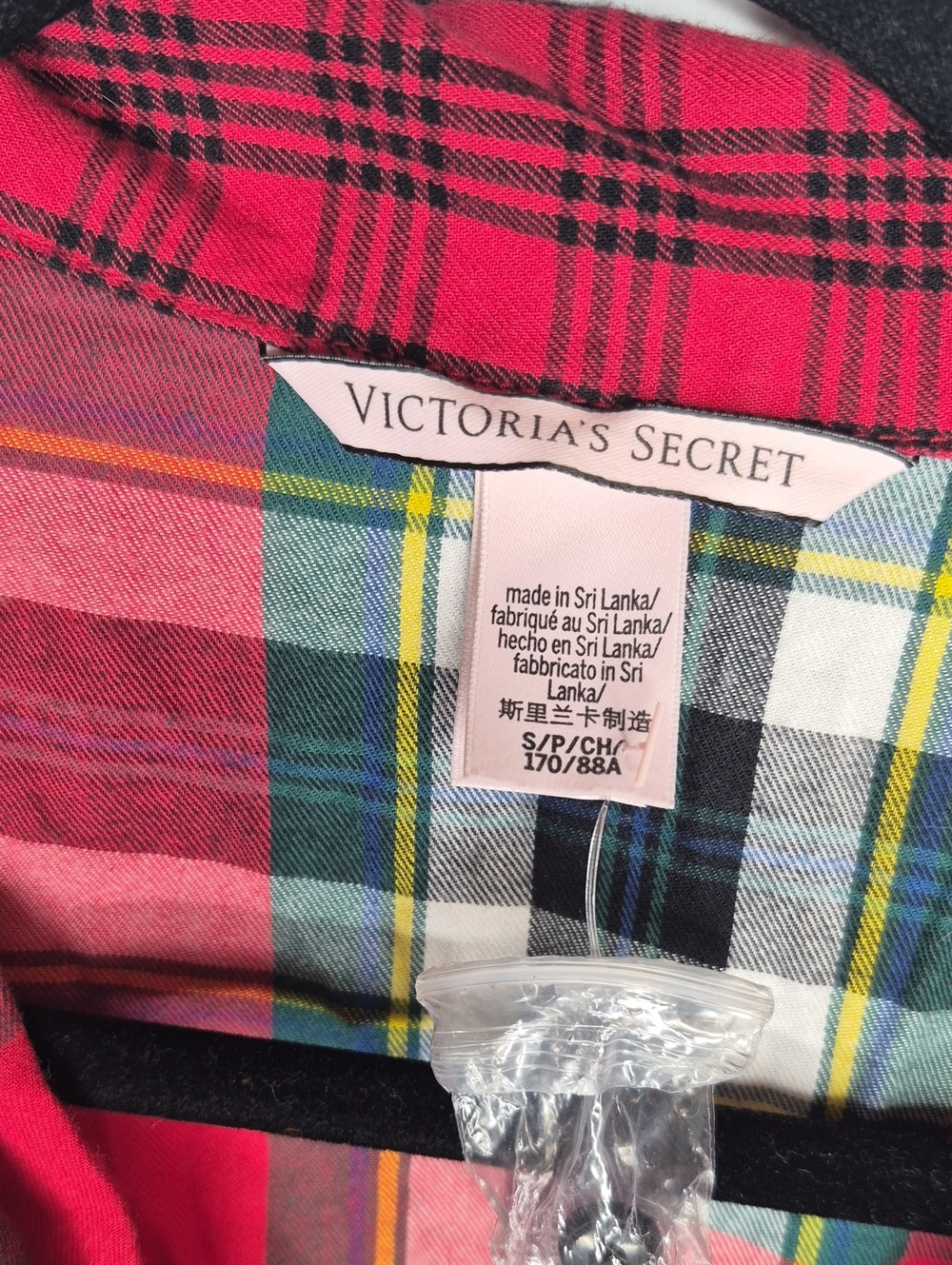 NWOT VS Vicroria's Secret Plaid Pajama Romper Size Small - Picture 7 of 9